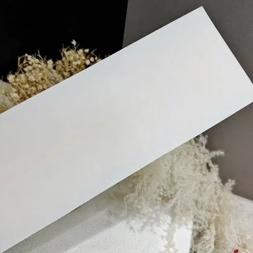 Móng Tay Dán Sẵn Kiểu Pháp Gắn Đá 30 Miếng