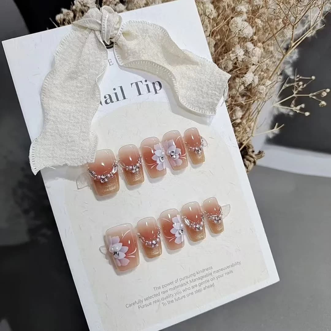Móng tay giả mắt mèo hoa văn sao